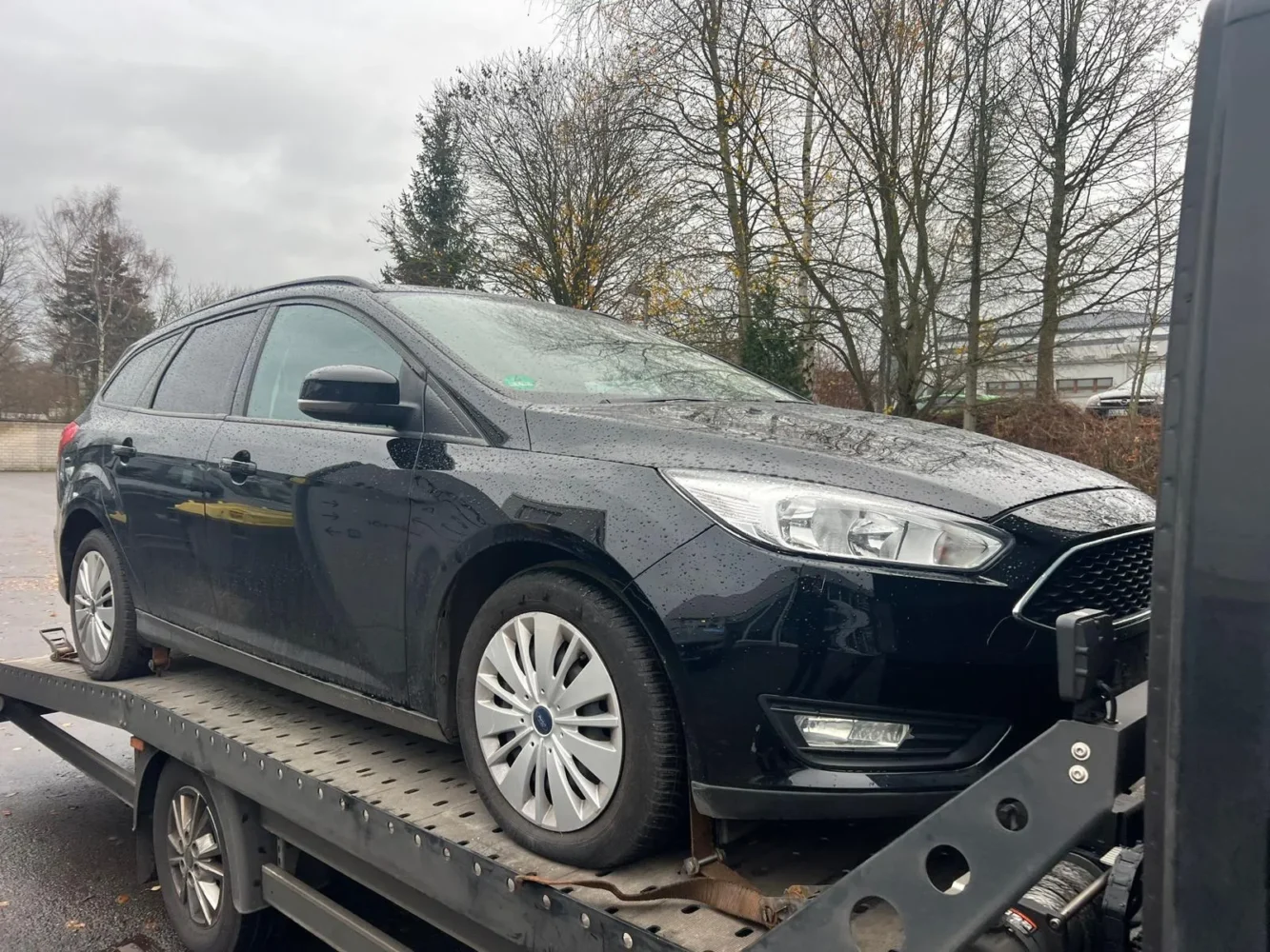 Ford C-Max mit Motorschaden
