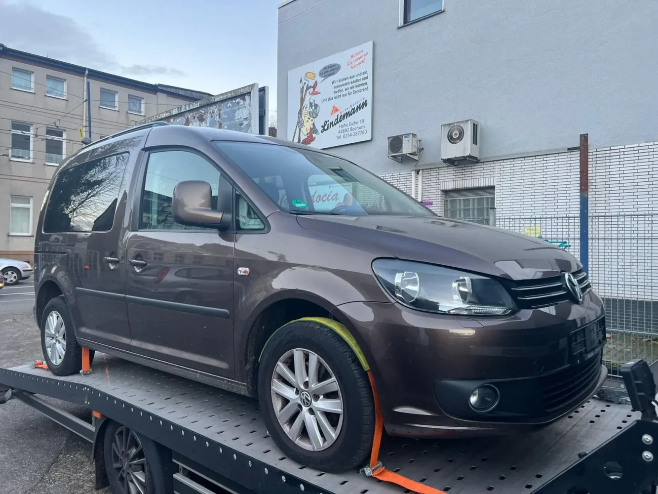 VW Caddy mit Motorschaden